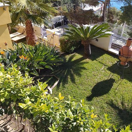 דירות ברג'ג'י Residenza Ginepri 69 חדר תמונה