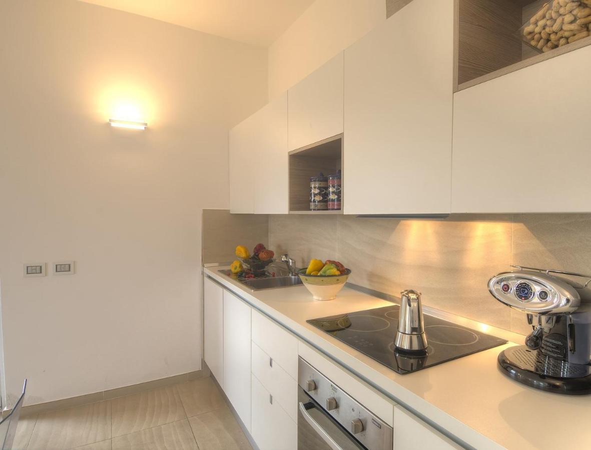 דירות ברג'ג'י Residenza Ginepri 69 מראה חיצוני תמונה