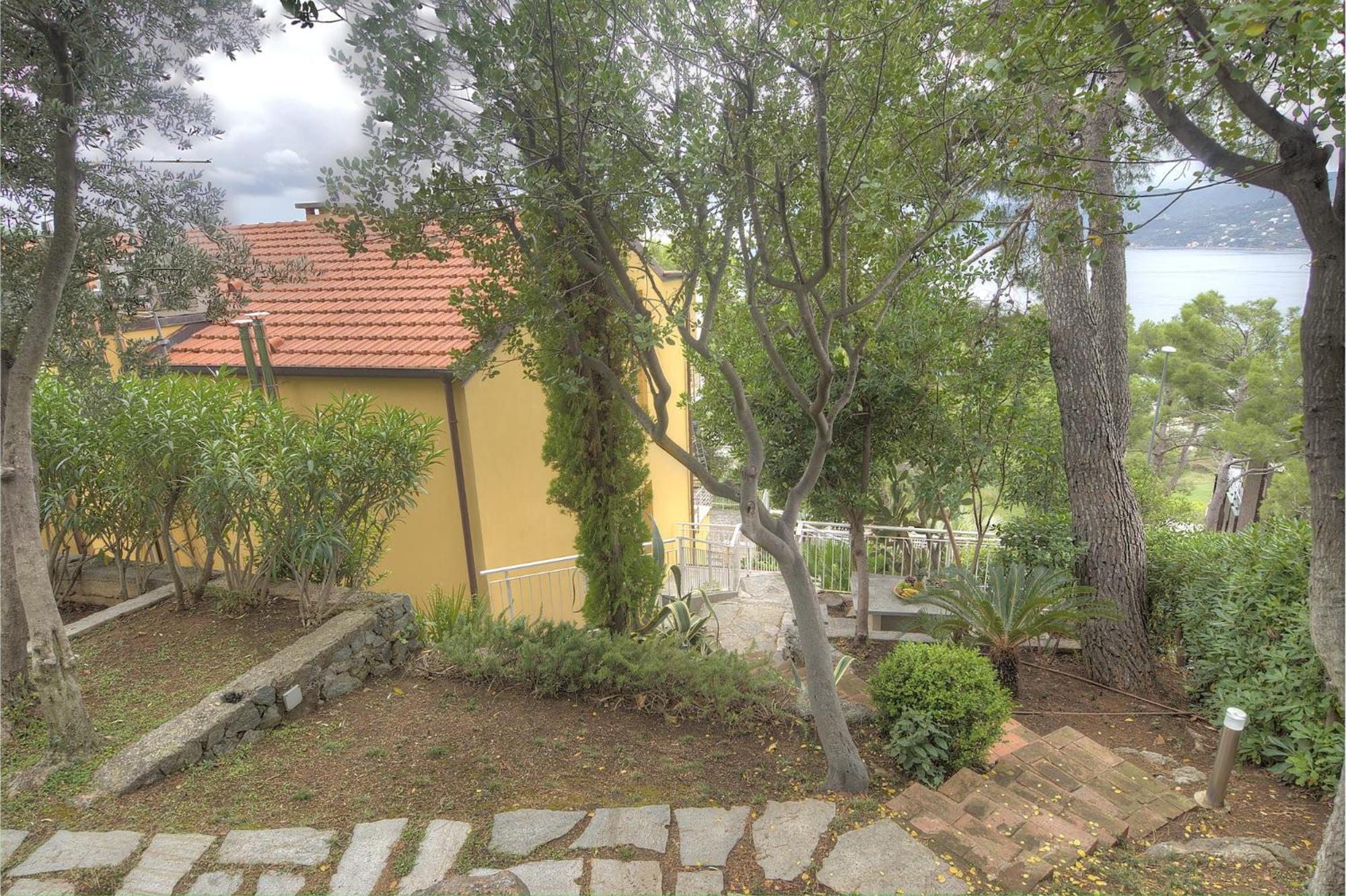 דירות ברג'ג'י Residenza Ginepri 69 חדר תמונה